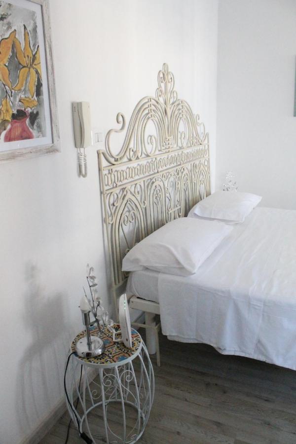Dallalbaltramonto Lecce Extérieur photo