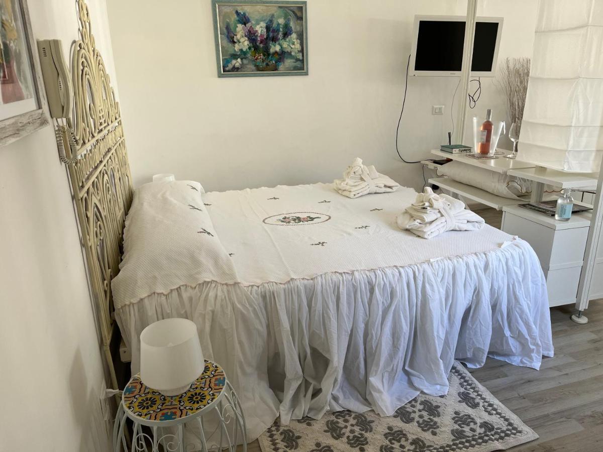 Dallalbaltramonto Lecce Extérieur photo